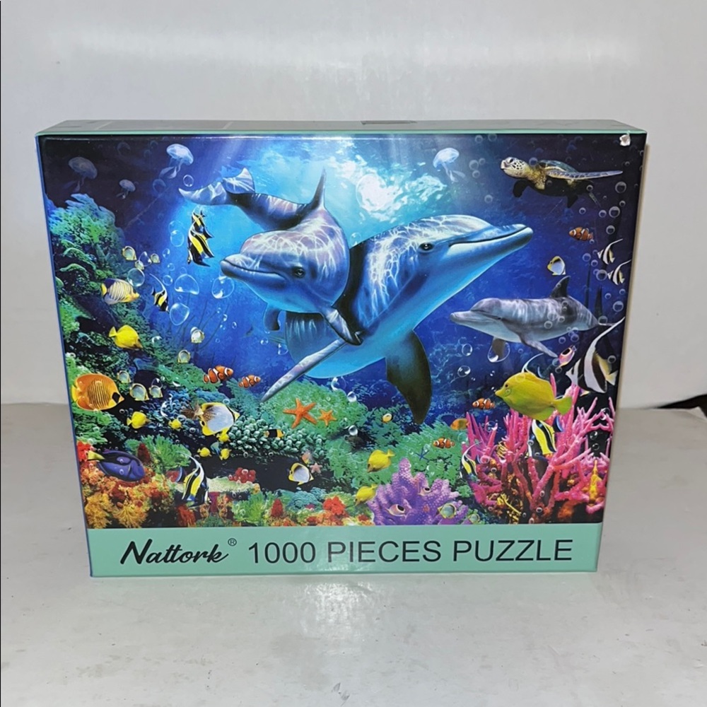 Blue Fish Decor & Accessories complete open box